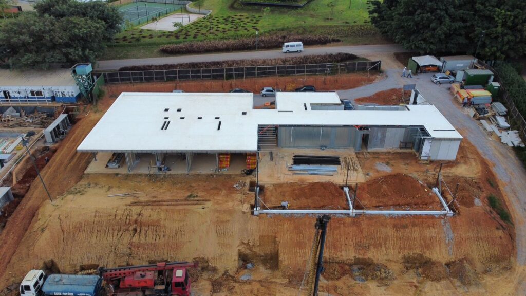 Obra Residência Patrick Lucchese Fazenda Boa Vista_Porto Feliz_ SP - Instalação do sistema PIR+TPO (01)